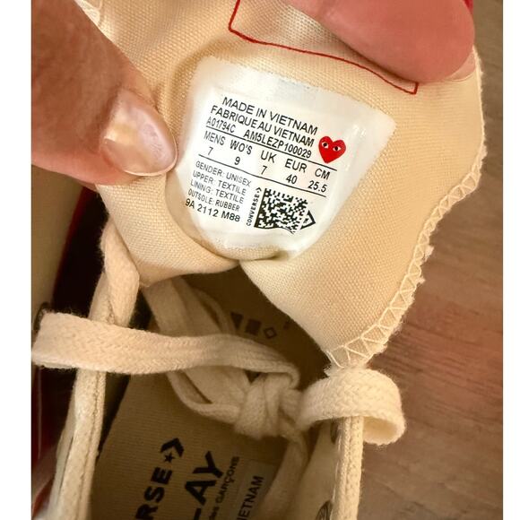 Converse x PLAY Comme des Garçons Chuck 70 A01794C - Unisex Women’s 9 / Men’s 7 - Picture 11 of 13